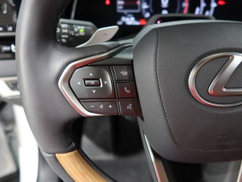 Used 2024 Lexus RX 350 Premium w/ Convenience Package FWD image 33