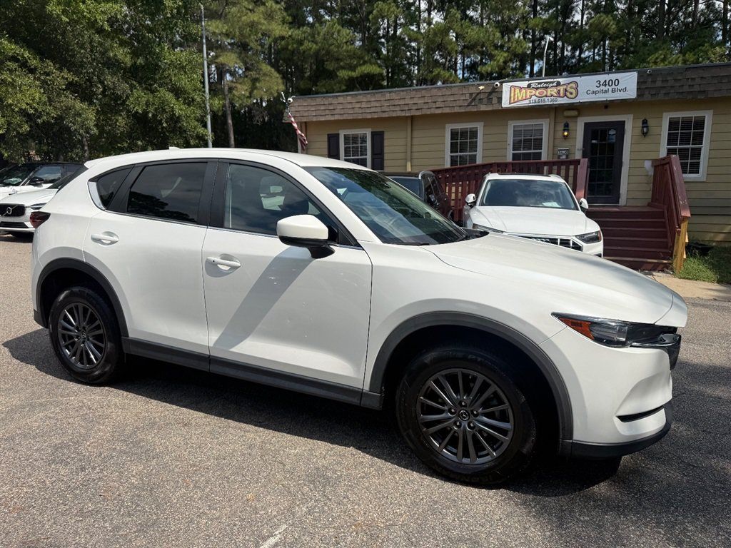 Used 2020 MAZDA CX-5 Touring FWD image 4