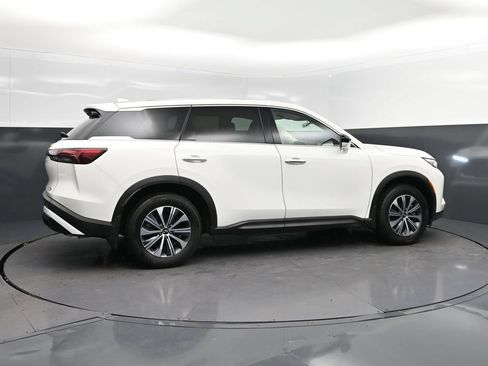 Certified 2025 INFINITI QX60 Pure FWD image 8