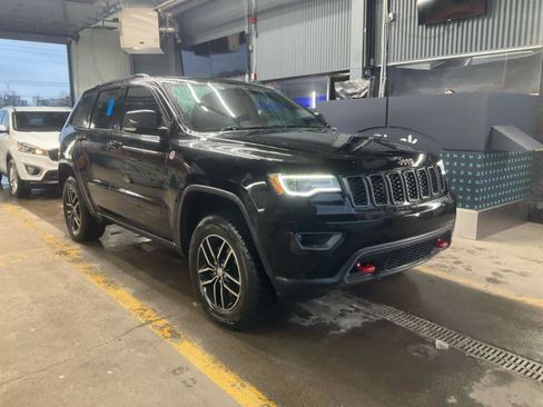 Used 2017 Jeep Grand Cherokee Trailhawk w/ Trailhawk Luxury Group image 6