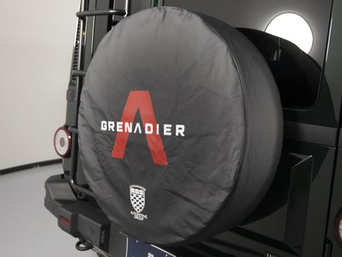 New 2025 INEOS Grenadier Fieldmaster Edition image 38