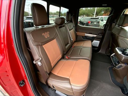 Used 2025 Ford F150 King Ranch w/ FX4 Off-Road Package image 19