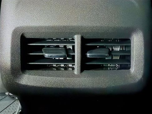 Used 2023 Chevrolet Equinox LT w/ LPO, Floor Liner Package AWD/4WD image 25