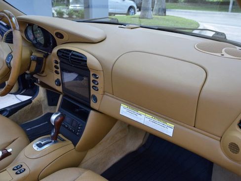 Used 2000 Porsche 911 Carrera 4 image 55