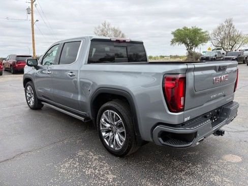 Used 2023 GMC Sierra 1500 Denali w/ Denali Reserve Package AWD/4WD image 3