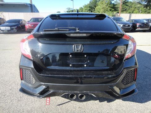 Used 2018 Honda Civic Sport image 5