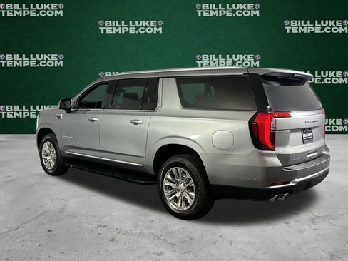 Used 2025 GMC Yukon XL Denali image 9