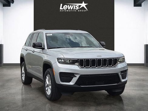 New 2026 Jeep Grand Cherokee Laredo X AWD/4WD image 6