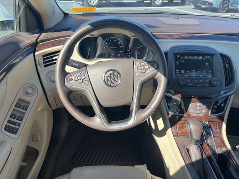 Used 2016 Buick LaCrosse Sport Touring FWD image 25