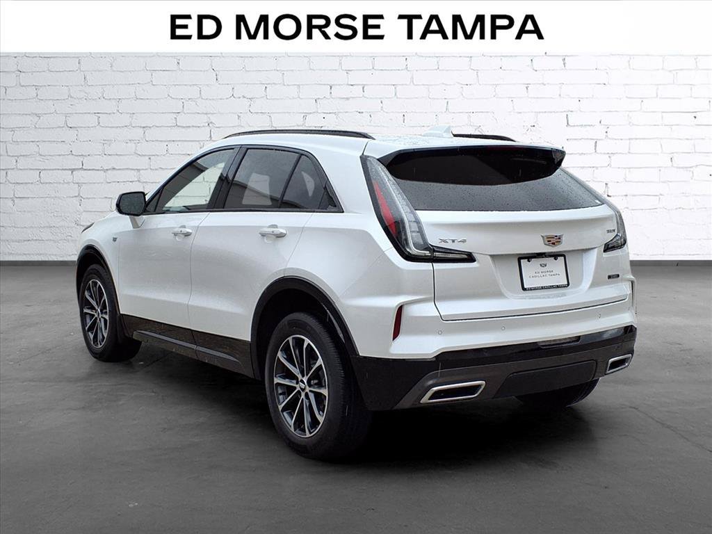 Used 2024 Cadillac XT4 Sport FWD image 3