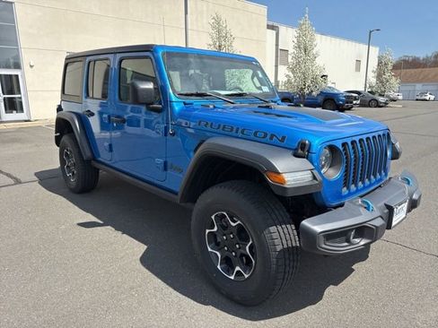 Used 2023 Jeep Wrangler Unlimited Rubicon 4xe image 2