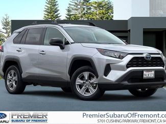 Used 2022 Toyota RAV4 LE AWD/4WD video 1
