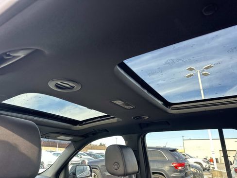 Certified 2023 Chevrolet Traverse LT w/ LT Premium Package image 15