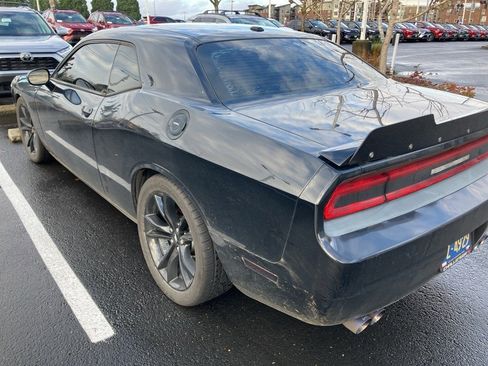 Used 2014 Dodge Challenger R/T w/ Sound Group II image 4