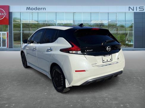 Certified 2023 Nissan Leaf SV Plus image 6