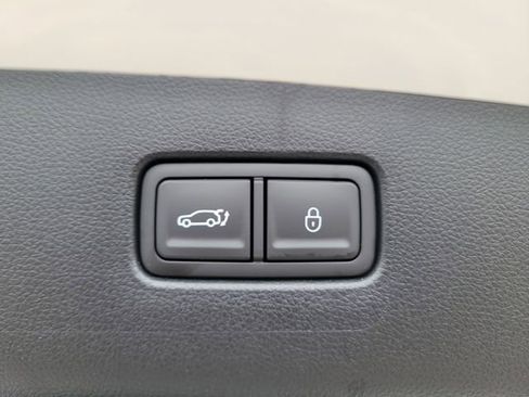 New 2026 Genesis GV70 2.5T Advanced image 16