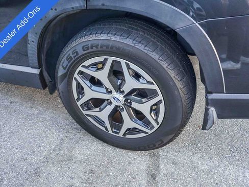 Used 2019 Subaru Forester Premium image 9