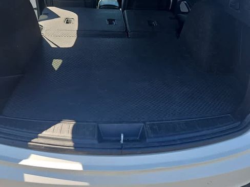 Used 2020 Acura RDX AWD w/ Technology Package image 3