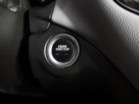 Used 2022 Chevrolet Equinox LS w/ LS Convenience Package image 33