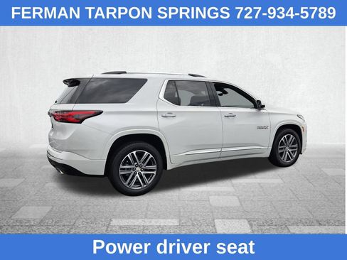 Certified 2023 Chevrolet Traverse High Country w/ LPO, Floor Liner Package FWD image 11
