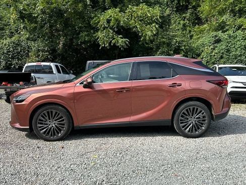 Used 2023 Lexus RX 350 AWD w/ Accessory Package image 9