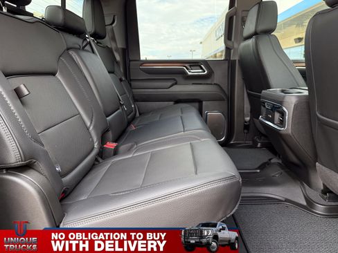 Used 2024 GMC Sierra 2500 Denali w/ Technology Package image 27