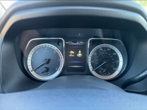 Used 2016 Nissan Titan Platinum Reserve image 34