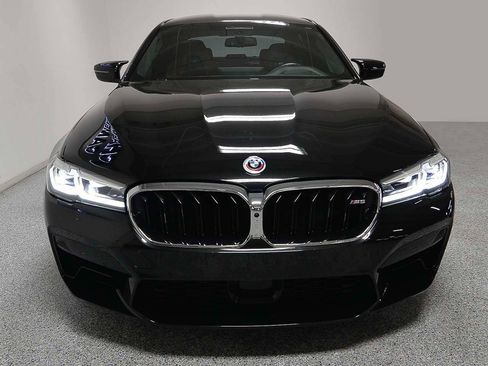 Certified 2023 BMW M5 w/ Executive Package AWD/4WD image 2
