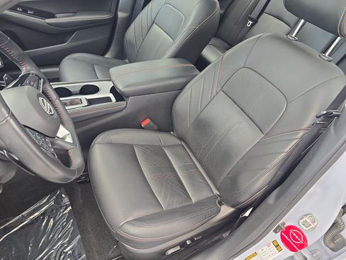 Certified 2023 Nissan Altima 2.5 SR w/ SR Premium Package FWD image 14