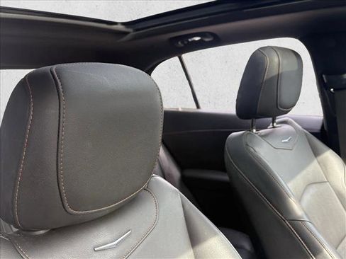 Used 2020 Cadillac XT4 Sport w/ Cold Weather Package image 21