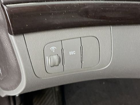 Used 2009 Hyundai Sonata Limited image 17