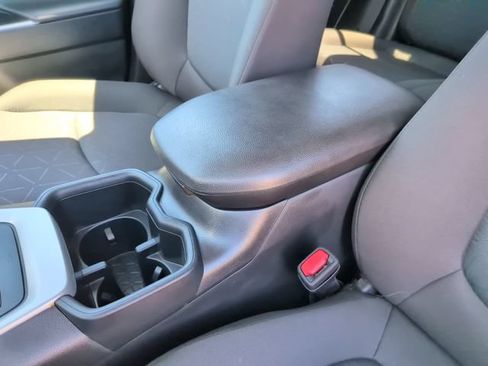 Certified 2025 Toyota RAV4 XLE AWD/4WD image 21