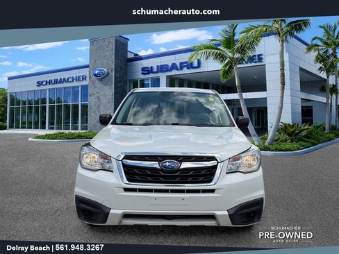 Used 2018 Subaru Forester 2.5i AWD/4WD image 2