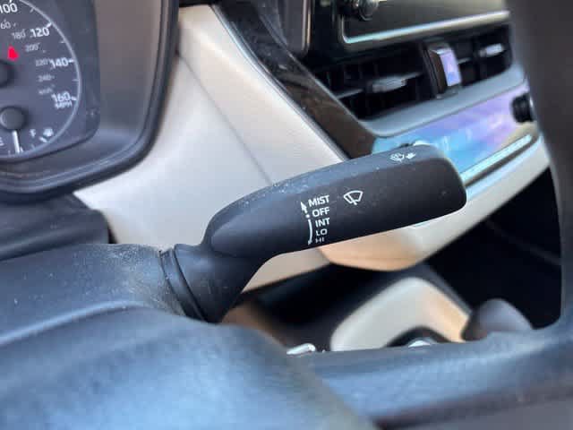Used 2025 Toyota Corolla LE FWD image 14