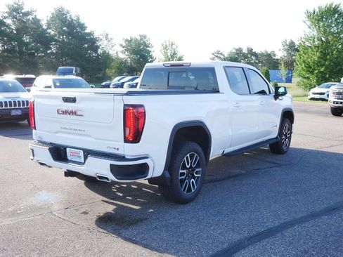 Used 2022 GMC Sierra 1500 AT4 w/ AT4 Premium Package AWD/4WD image 5