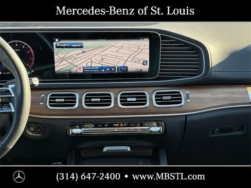 Certified 2025 Mercedes-Benz GLS 450 4MATIC image 16