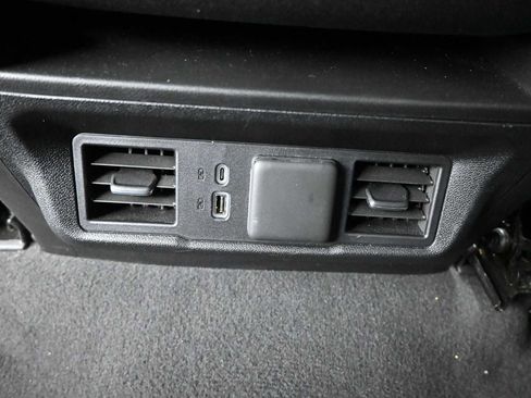 Used 2024 Chevrolet Silverado 1500 LT AWD/4WD image 22