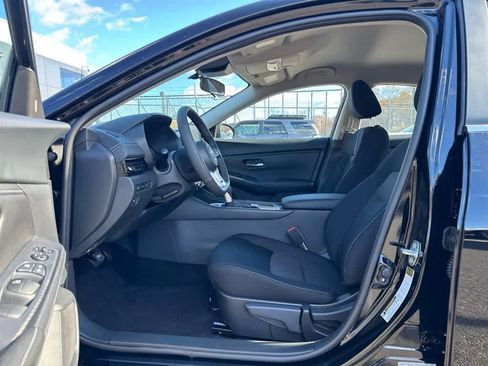New 2025 Nissan Sentra SV w/ All-Weather Package image 11