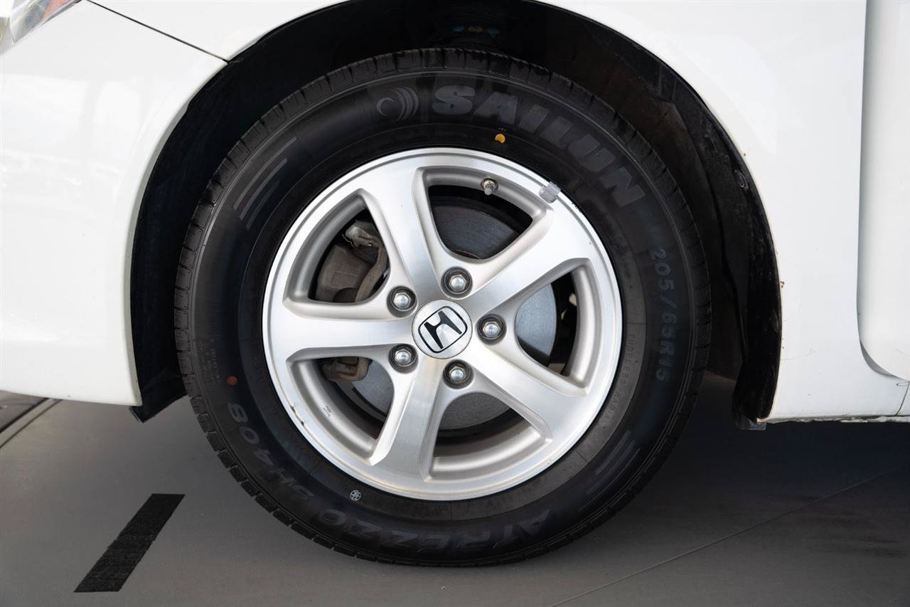 Used 2012 Honda Civic Natural Gas image 9