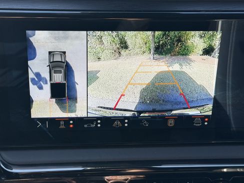 Used 2024 GMC Sierra 1500 AT4X image 30