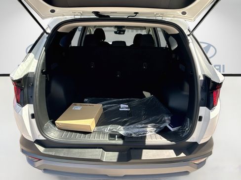 New 2026 Hyundai Tucson SE FWD image 18