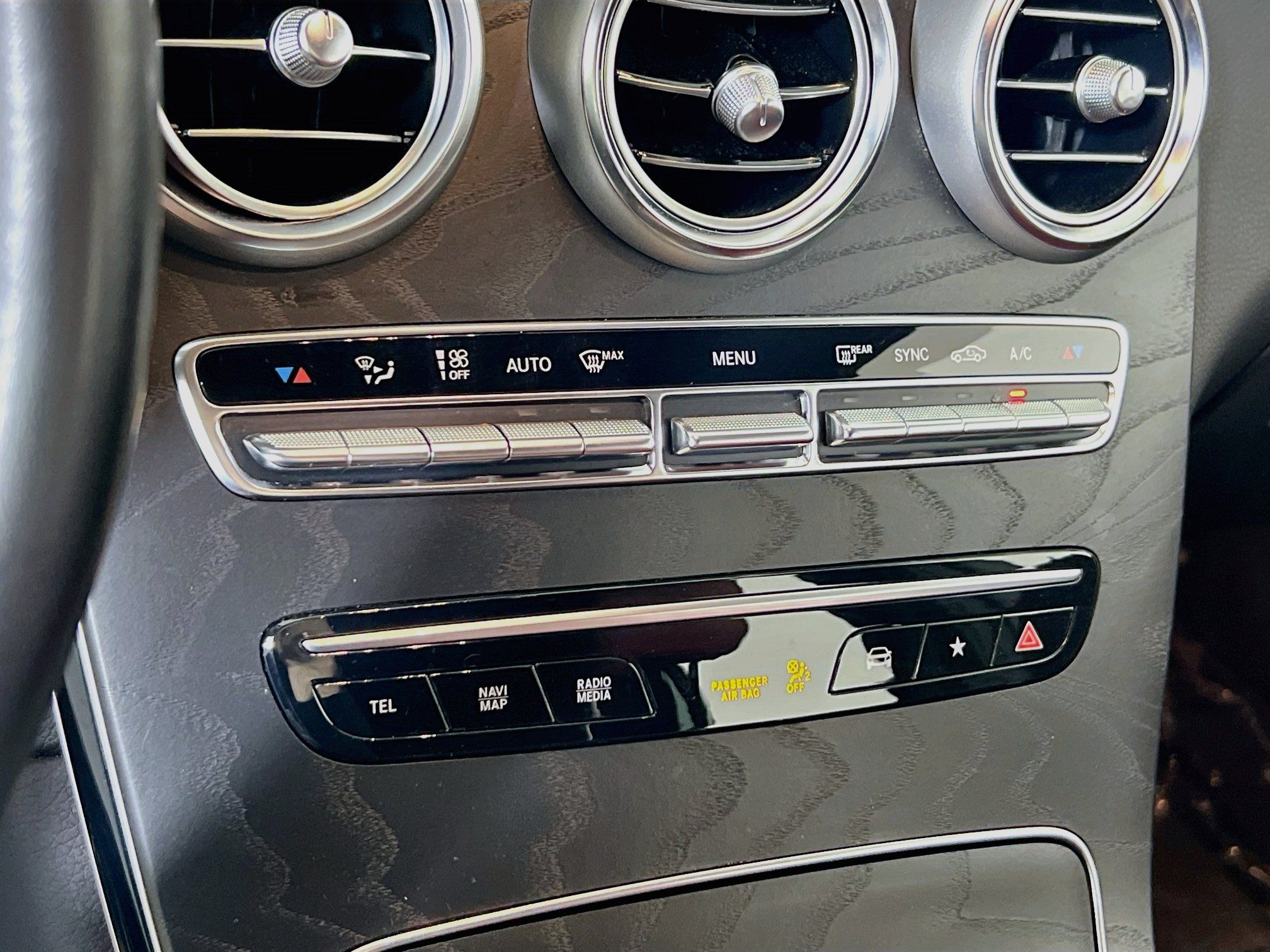 Used 2022 Mercedes-Benz GLC 300 4MATIC image 15