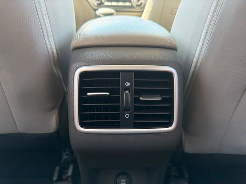 Used 2019 Kia Sportage LX FWD image 19