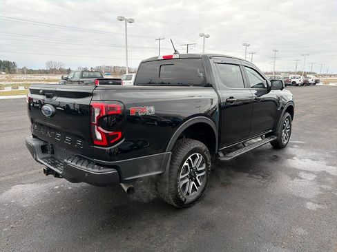 Used 2025 Ford Ranger Lariat w/ FX4 Off-Road Package image 5