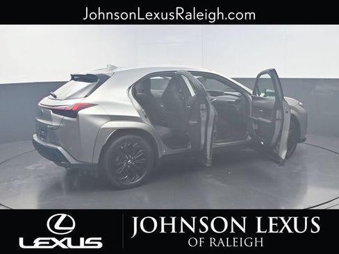 Used 2022 Lexus UX 250h w/ Premium Package AWD/4WD image 23