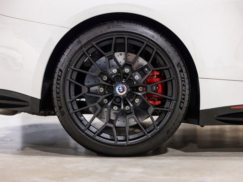Used 2023 BMW M4 CSL image 31