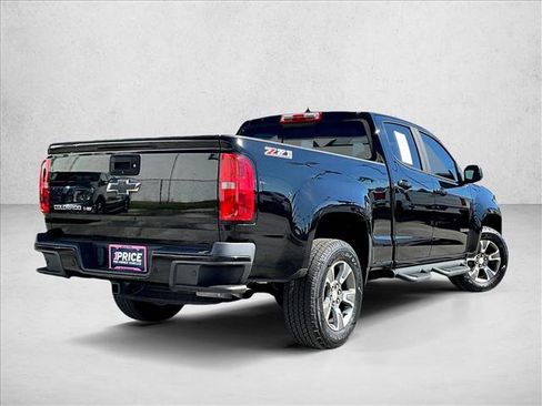 Used 2019 Chevrolet Colorado Z71 image 2