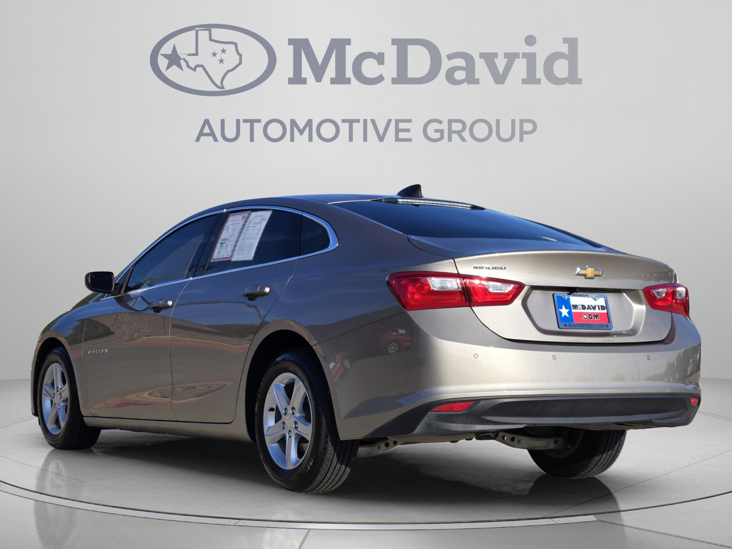 Used 2025 Chevrolet Malibu LS FWD image 4
