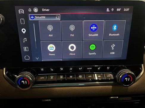 Used 2025 GMC Canyon Denali AWD/4WD image 20