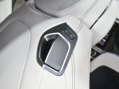 Used 2022 Bentley Continental GT image 65